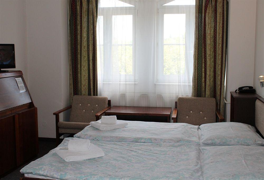 U Ceske Koruny Hotel Praga