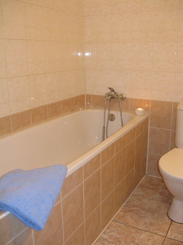 U Ceske Koruny Hotel